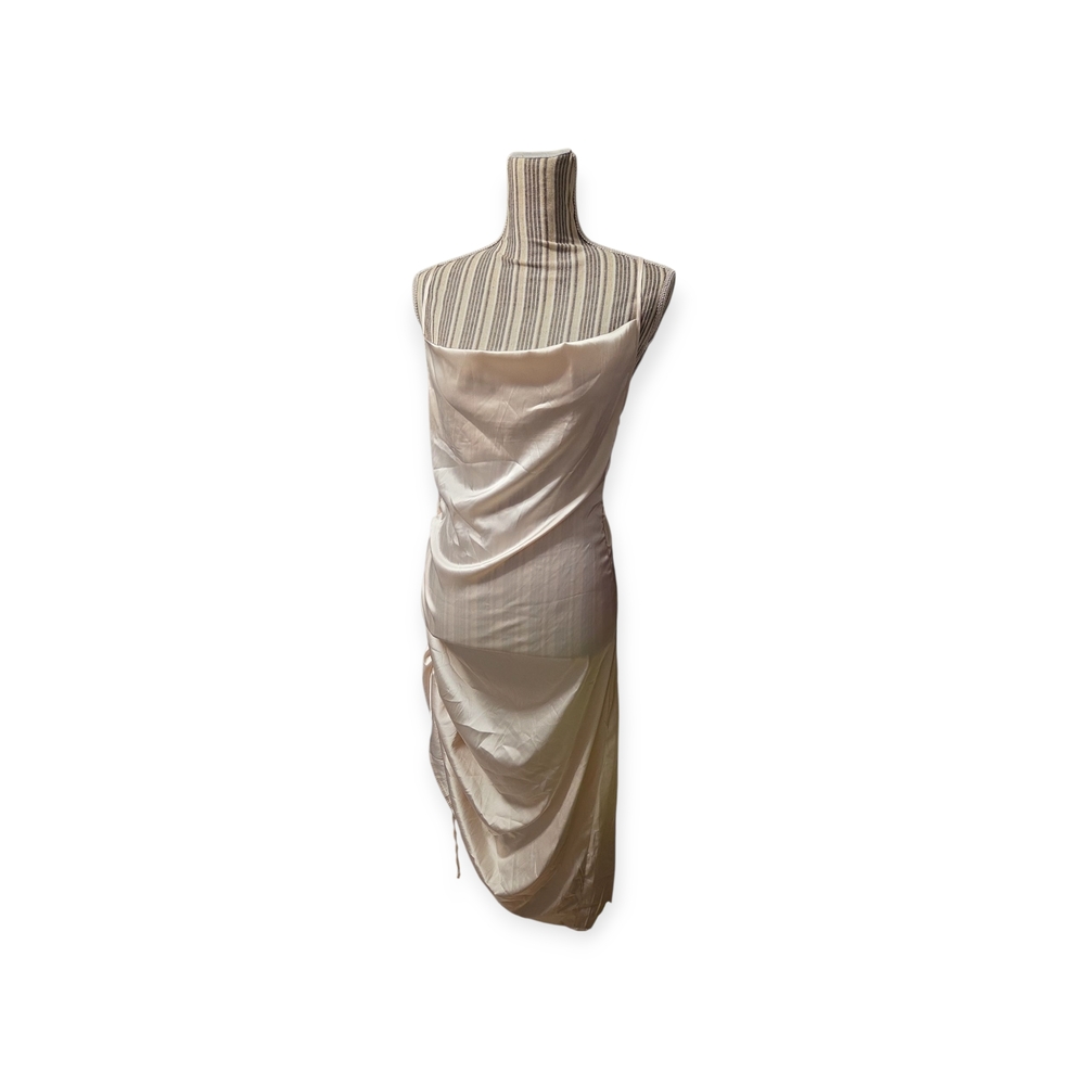 Elegant Cream Strapless Dress